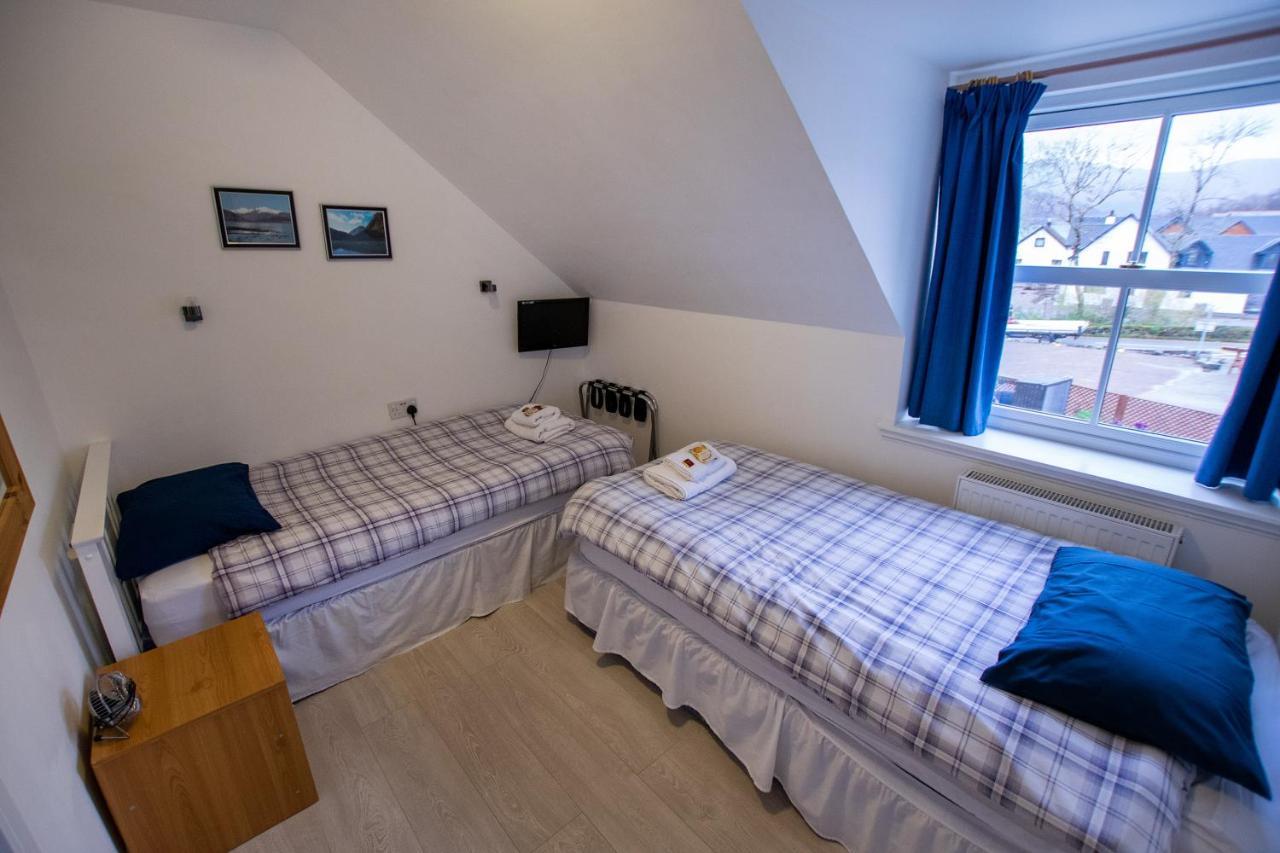 Corran Bunkhouse Corran (Lochaber, Highlands) Exterior foto A typical bedroom at the hostel