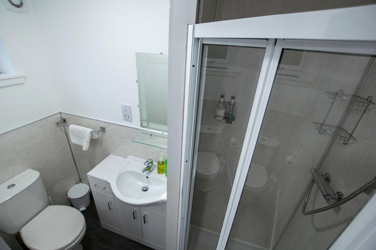 Corran Bunkhouse Corran (Lochaber, Highlands) Exterior foto A shower cubicle