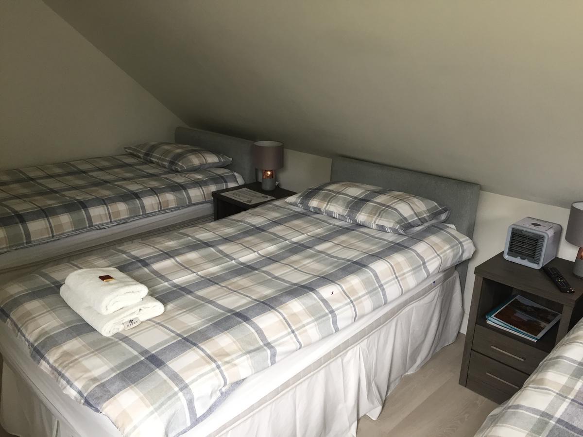 Corran Bunkhouse Corran (Lochaber, Highlands) Exterior foto A typical bedroom at the hospital