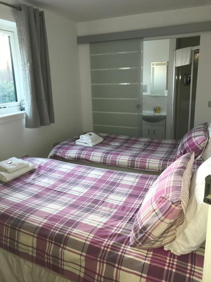 Corran Bunkhouse Corran (Lochaber, Highlands) Exterior foto A room at the station